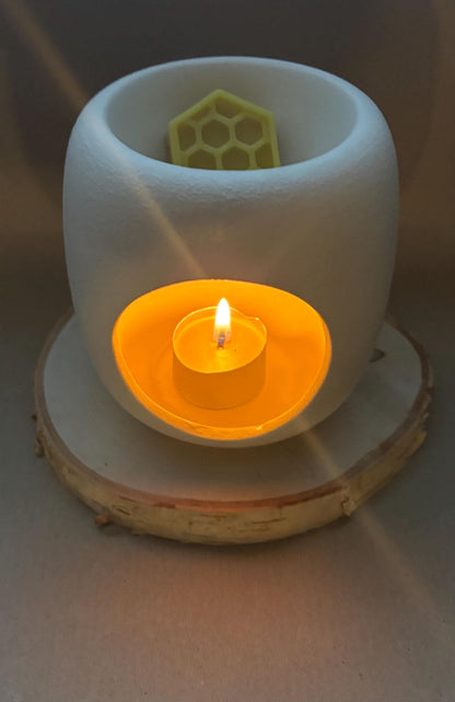 Beeswax Melting Kit – Wax Melter, 5 Beeswax Tea Light Candles & 5 Beeswax Melts